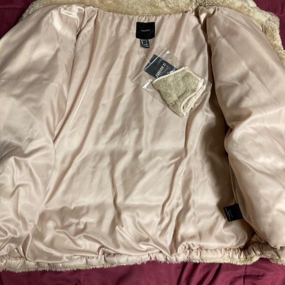 NWT Forever 21 Teddy Jacket W/Matching Face Mask - Picture 6 of 9